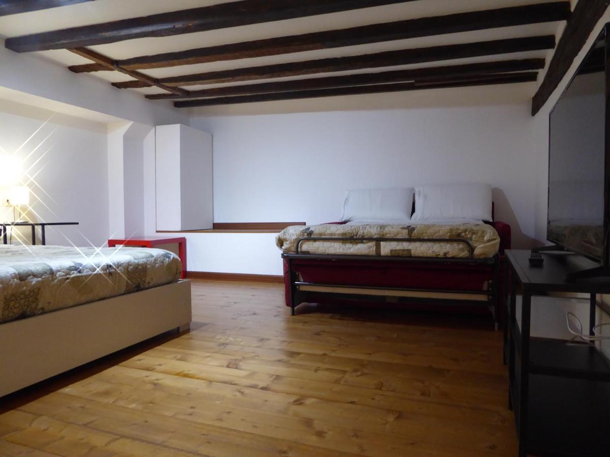 Giudei House Suite ボローニャ エクステリア 写真